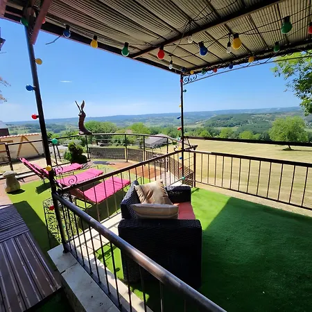 De Reve En Rondins Avec Chalet